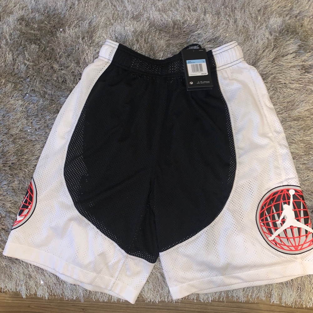 Air Jordan Nostalgia Retro 9 Basketball Shorts - Picture 3 of 4